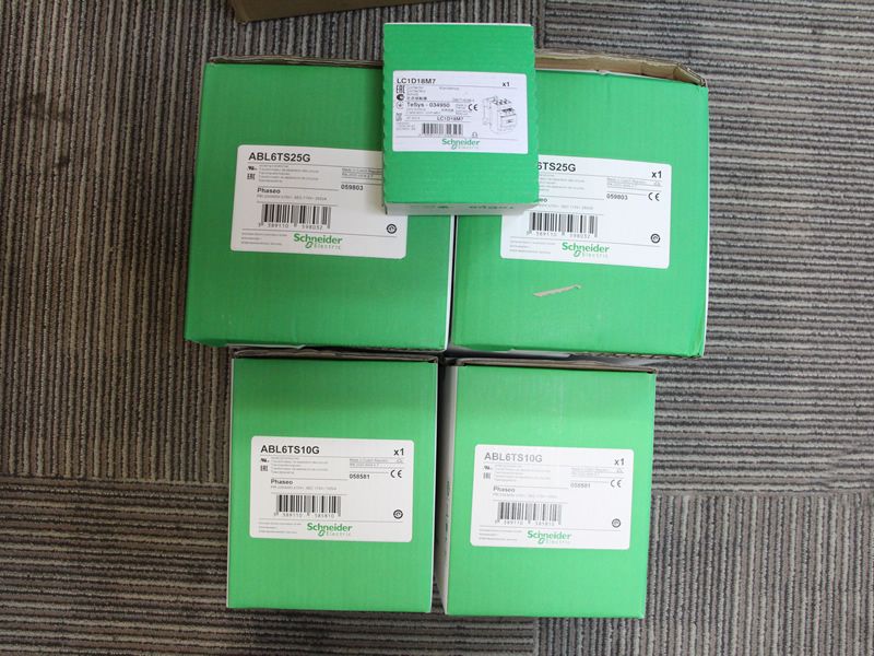 现货施耐德ABL6TS25G，ABL6TS10G电压互感器。
